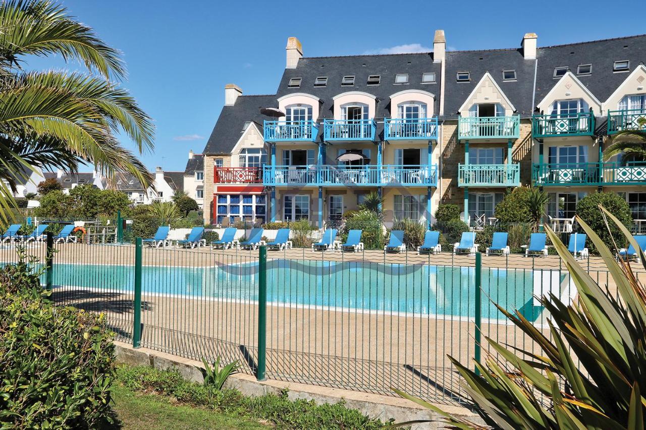 Au Guilvinec Seaside Retreat: Ocean Views, Pool & Garden Oasis Apartment Exterior photo